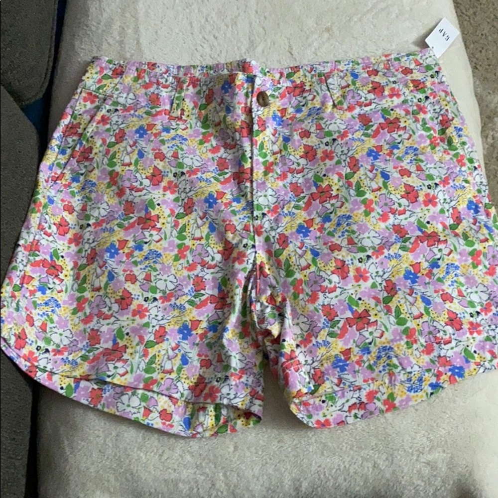 Gap women’s floral shirt size 10